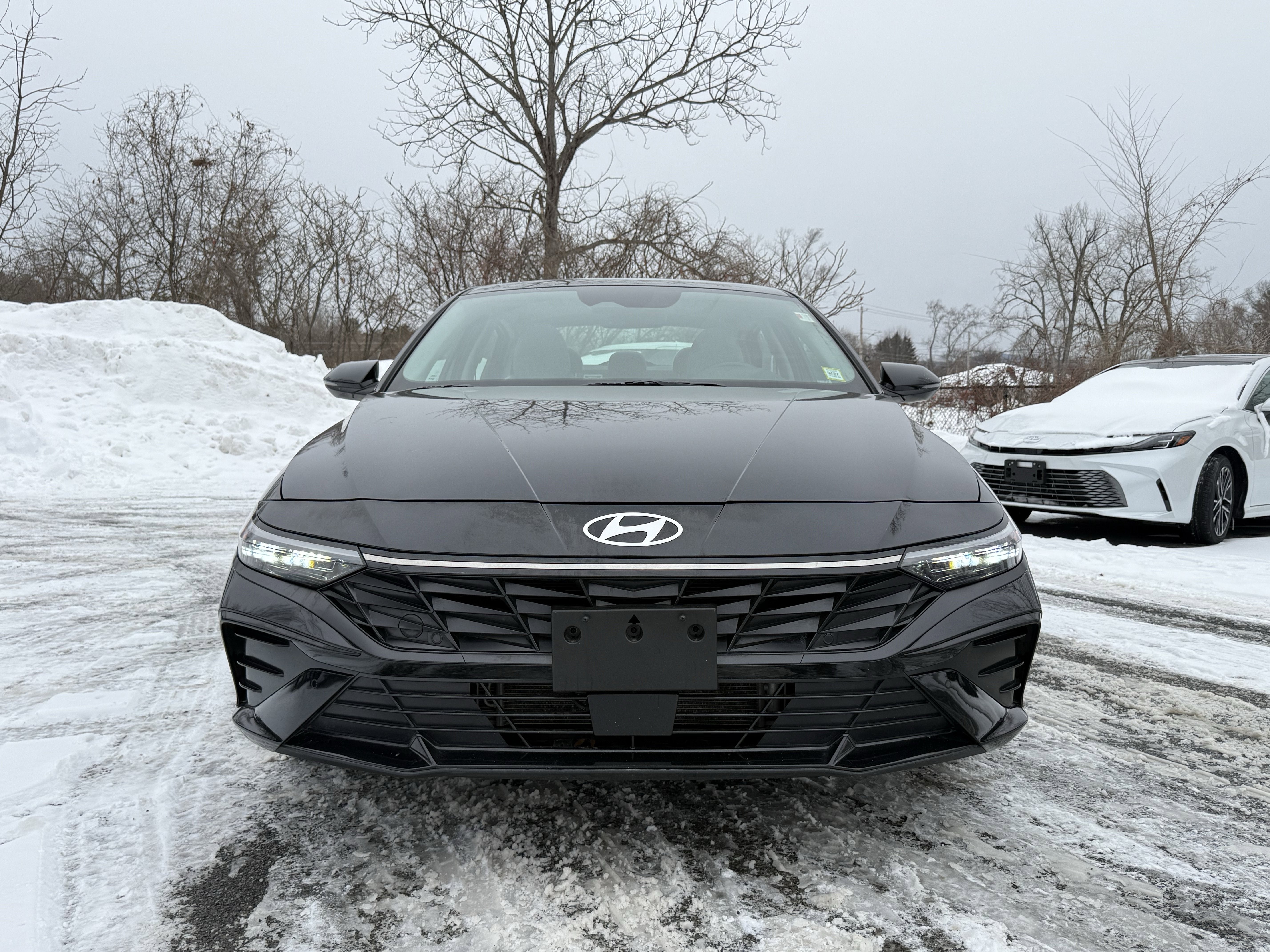 2024 Hyundai Elantra Hybrid Limited