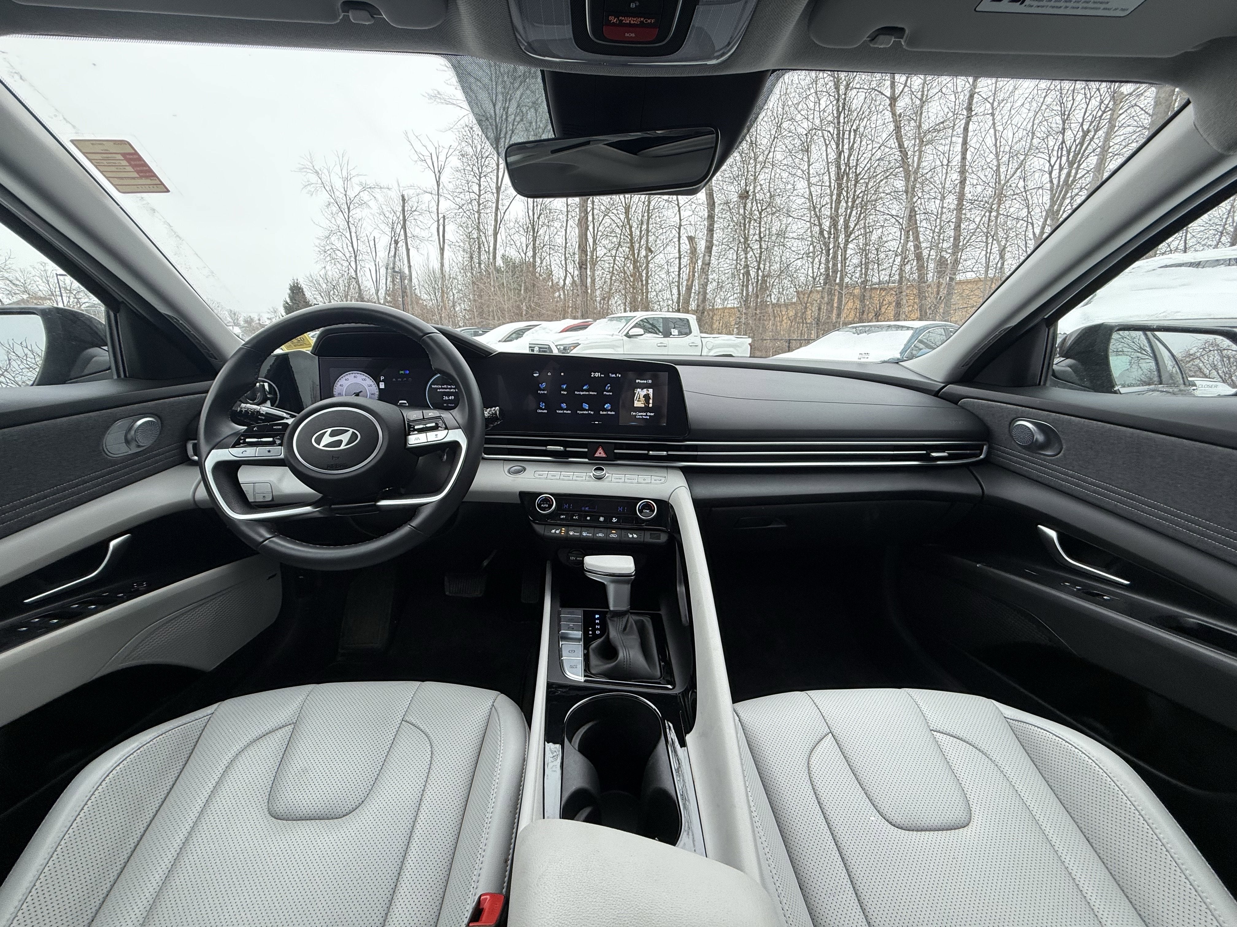 2024 Hyundai Elantra Hybrid Limited