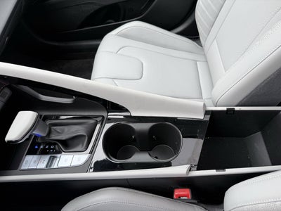 2024 Hyundai Elantra Hybrid Limited