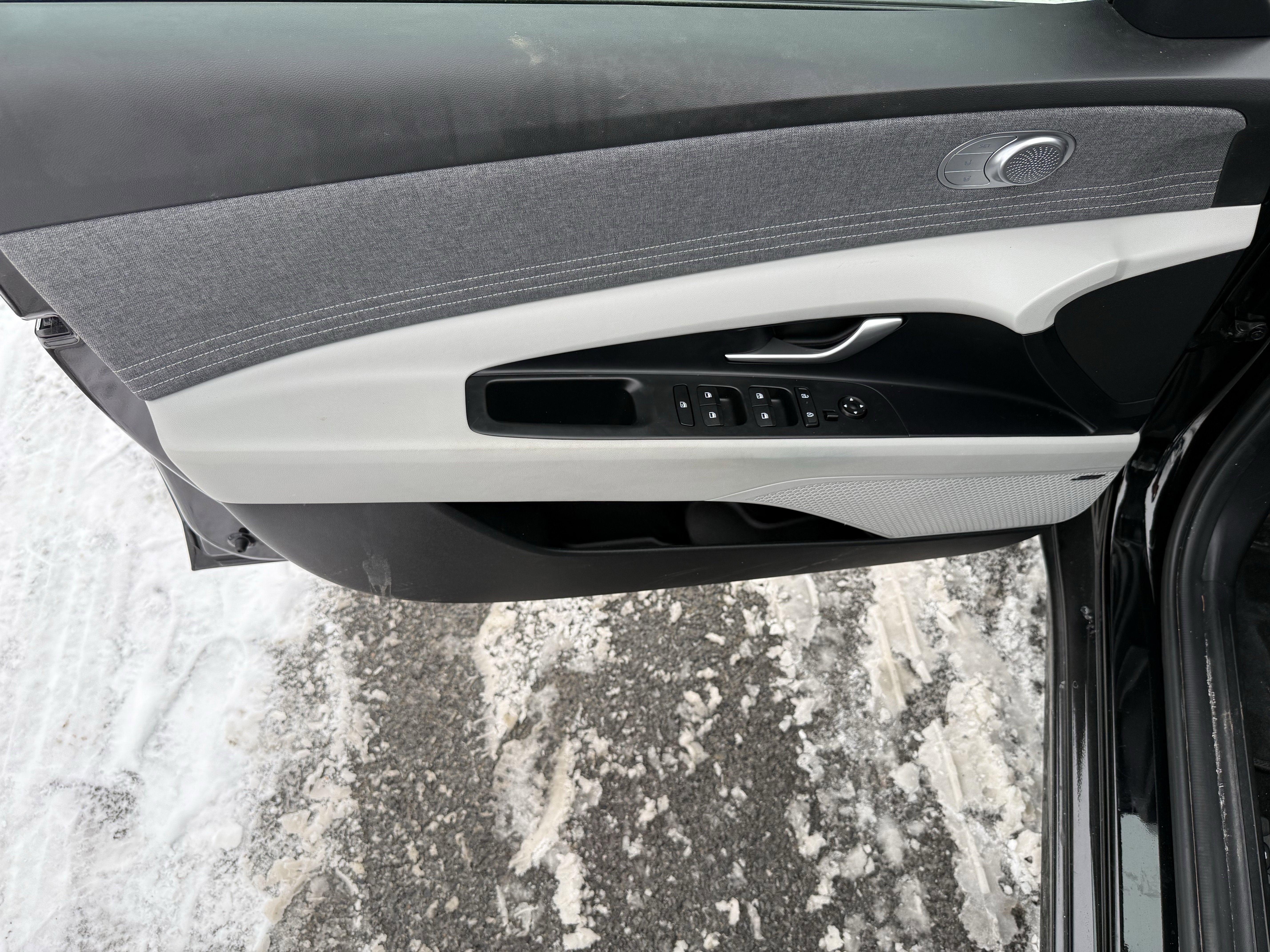 2024 Hyundai Elantra Hybrid Limited