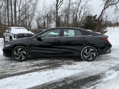 2024 Hyundai Elantra Hybrid Limited
