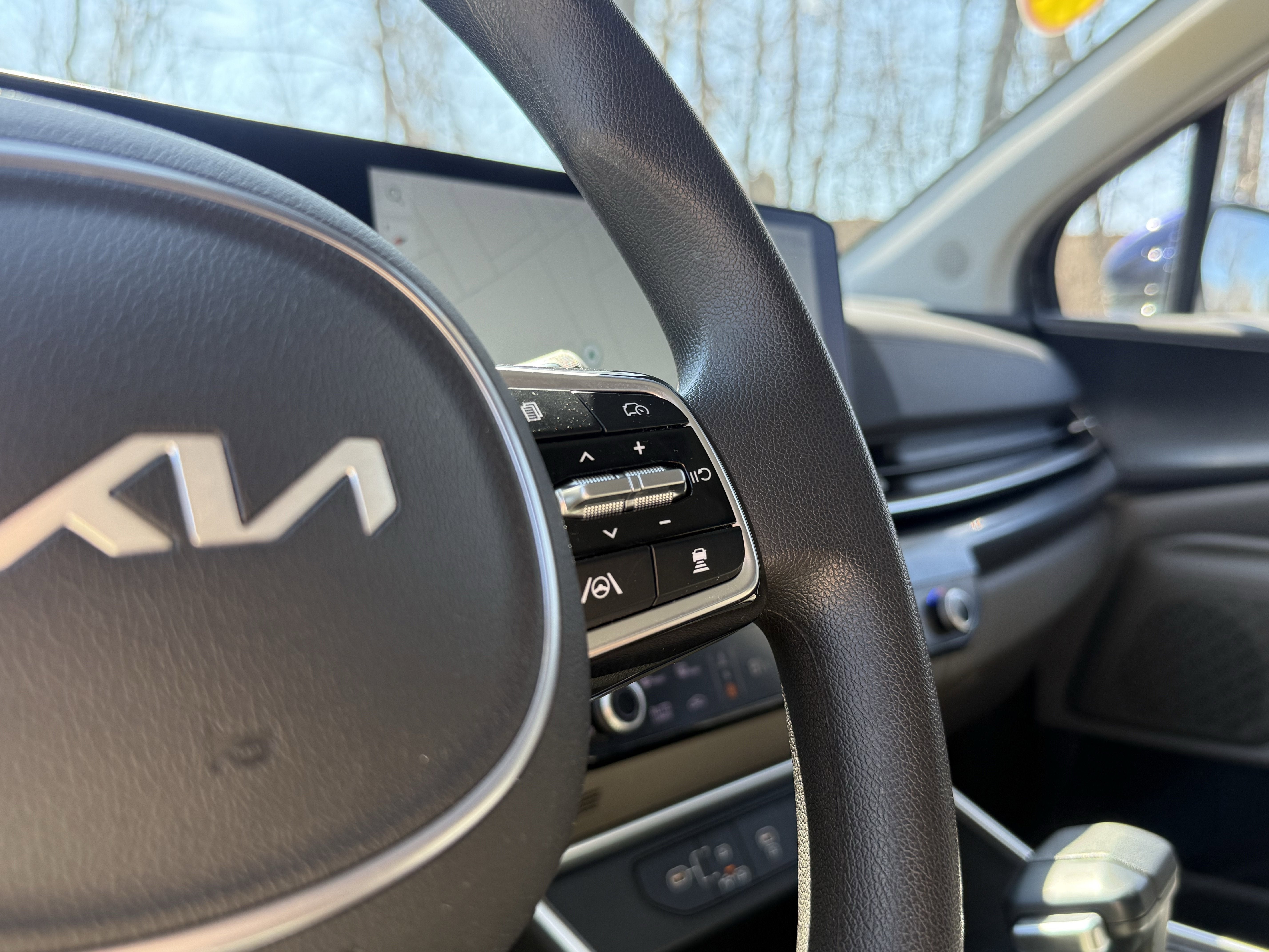 2025 Kia Carnival LX