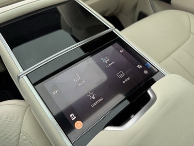 2025 Land Rover Range Rover Autobiography