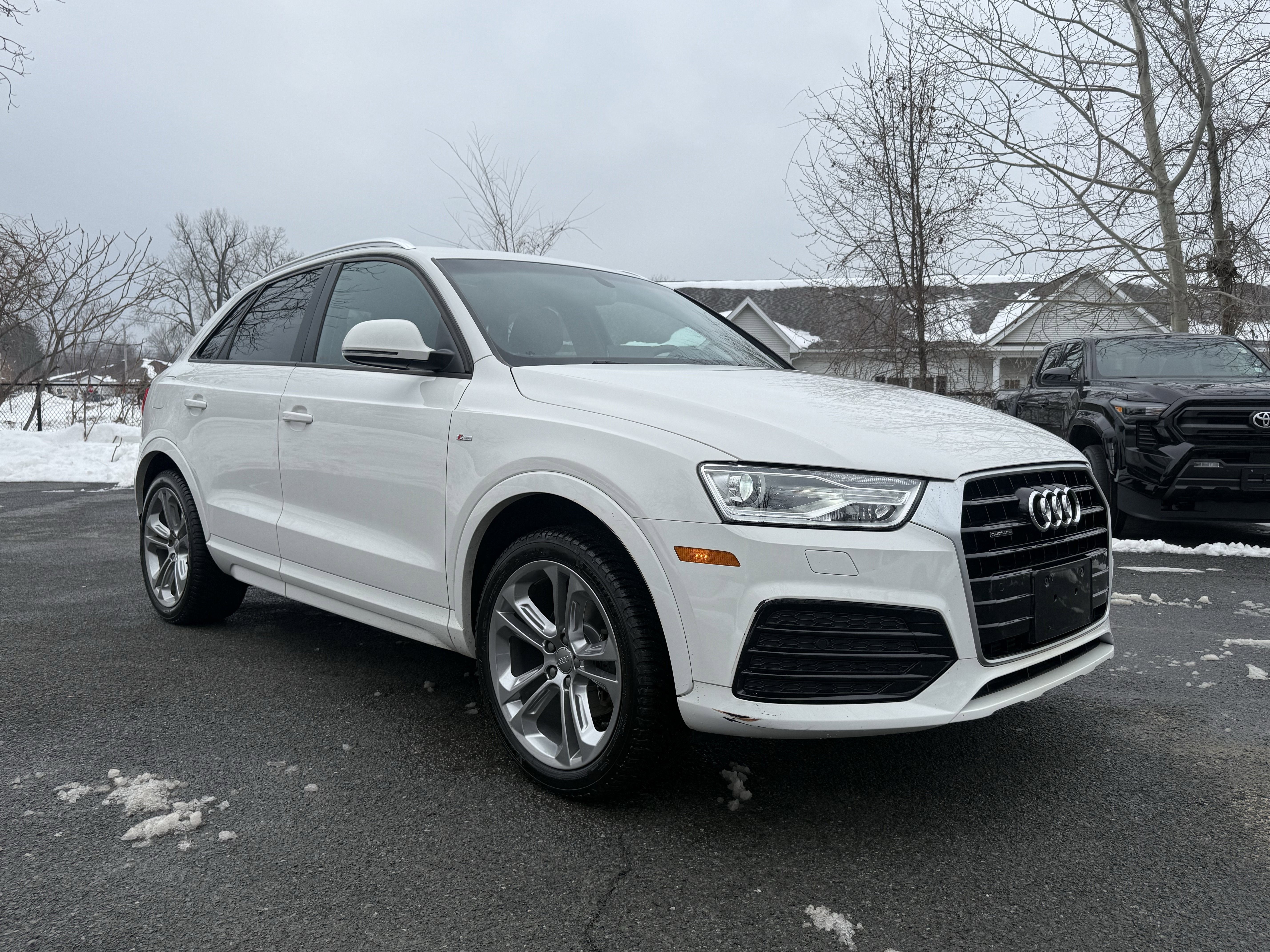 2018 Audi Q3 2.0T Premium quattro