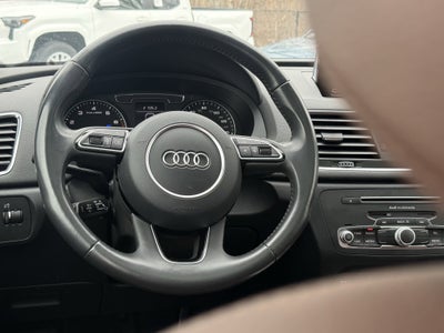 2018 Audi Q3 2.0T Premium quattro