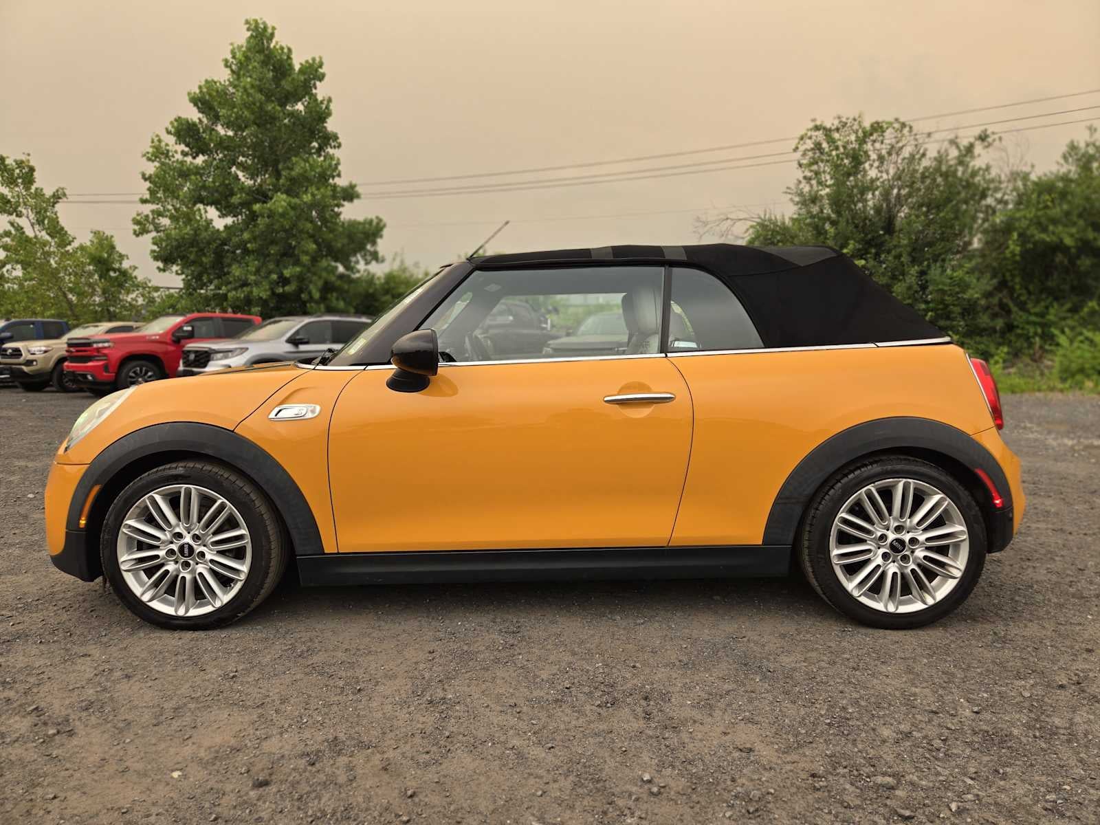 2016 MINI Convertible S