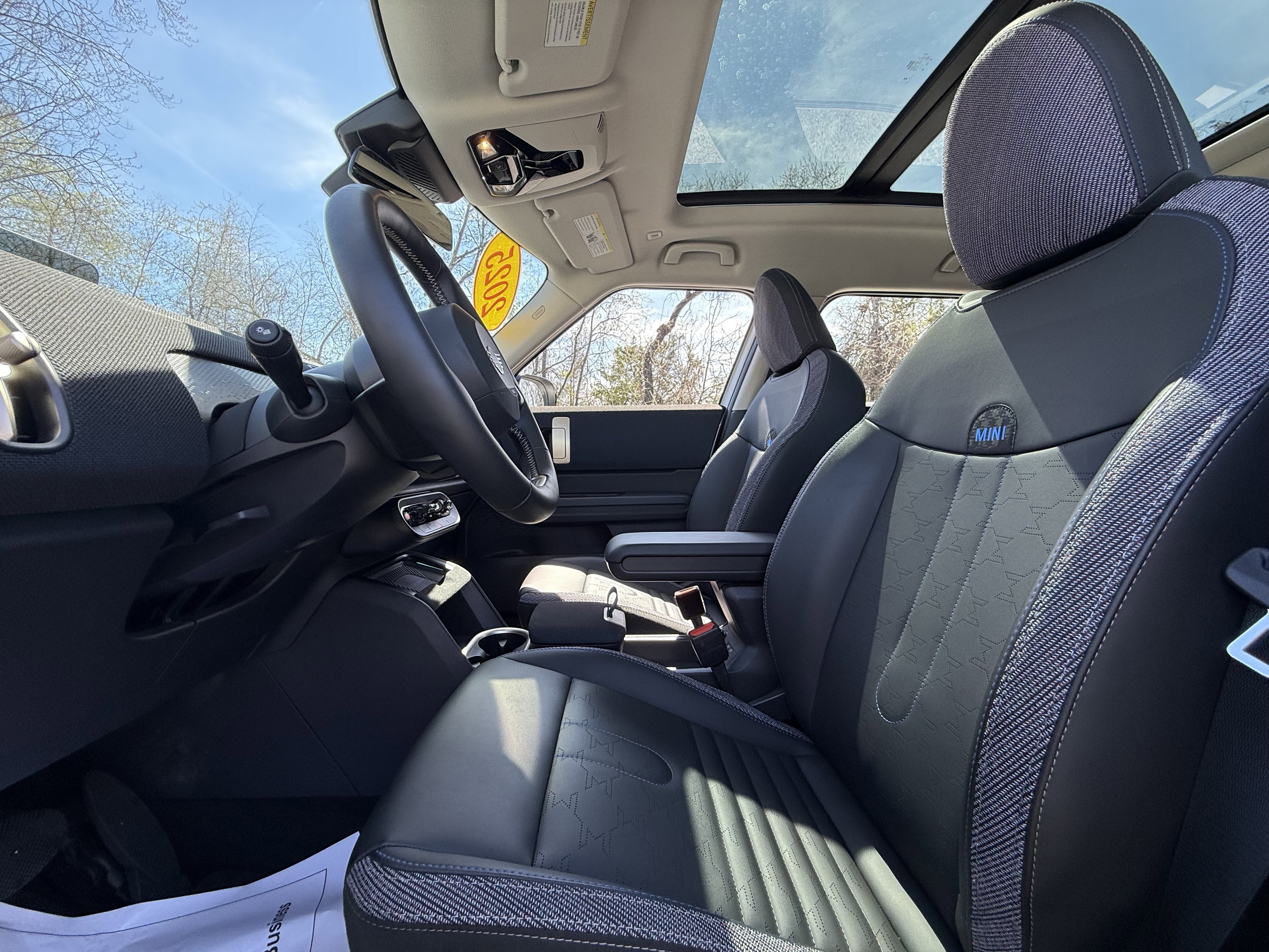 2025 MINI Cooper S Countryman Signature Plus