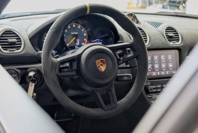 2024 Porsche 718 Cayman GT4 RS