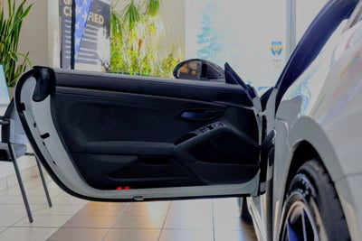 2024 Porsche 718 Cayman GT4 RS