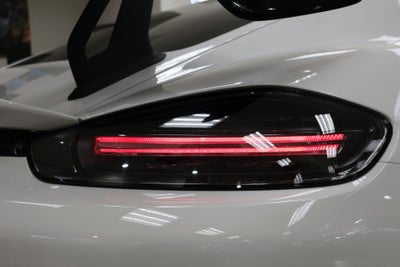 2024 Porsche 718 Cayman GT4 RS