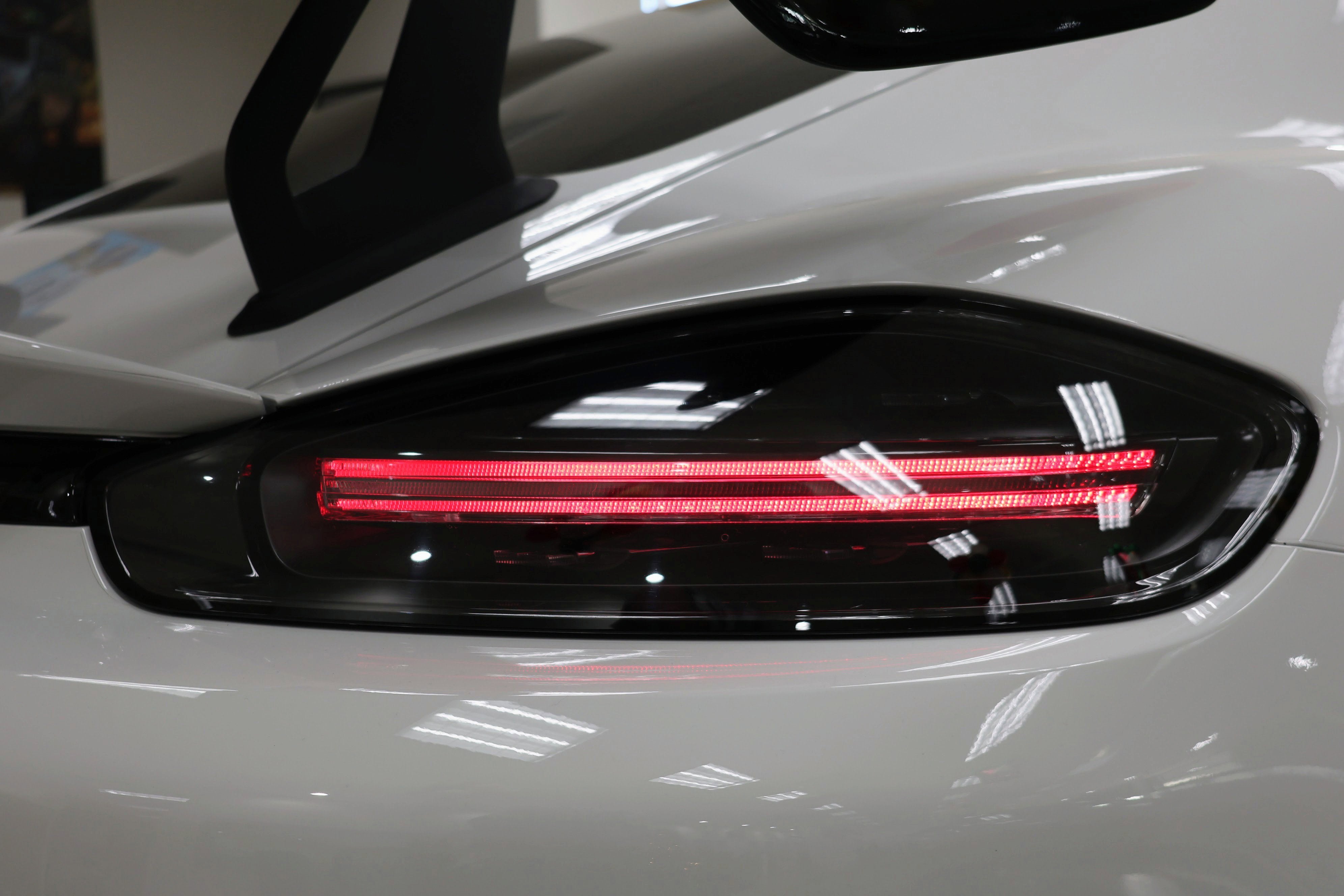 2024 Porsche 718 Cayman GT4 RS