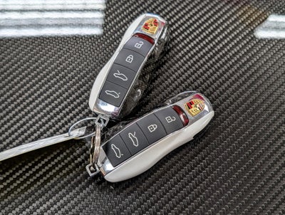 2024 Porsche 718 Cayman GT4 RS