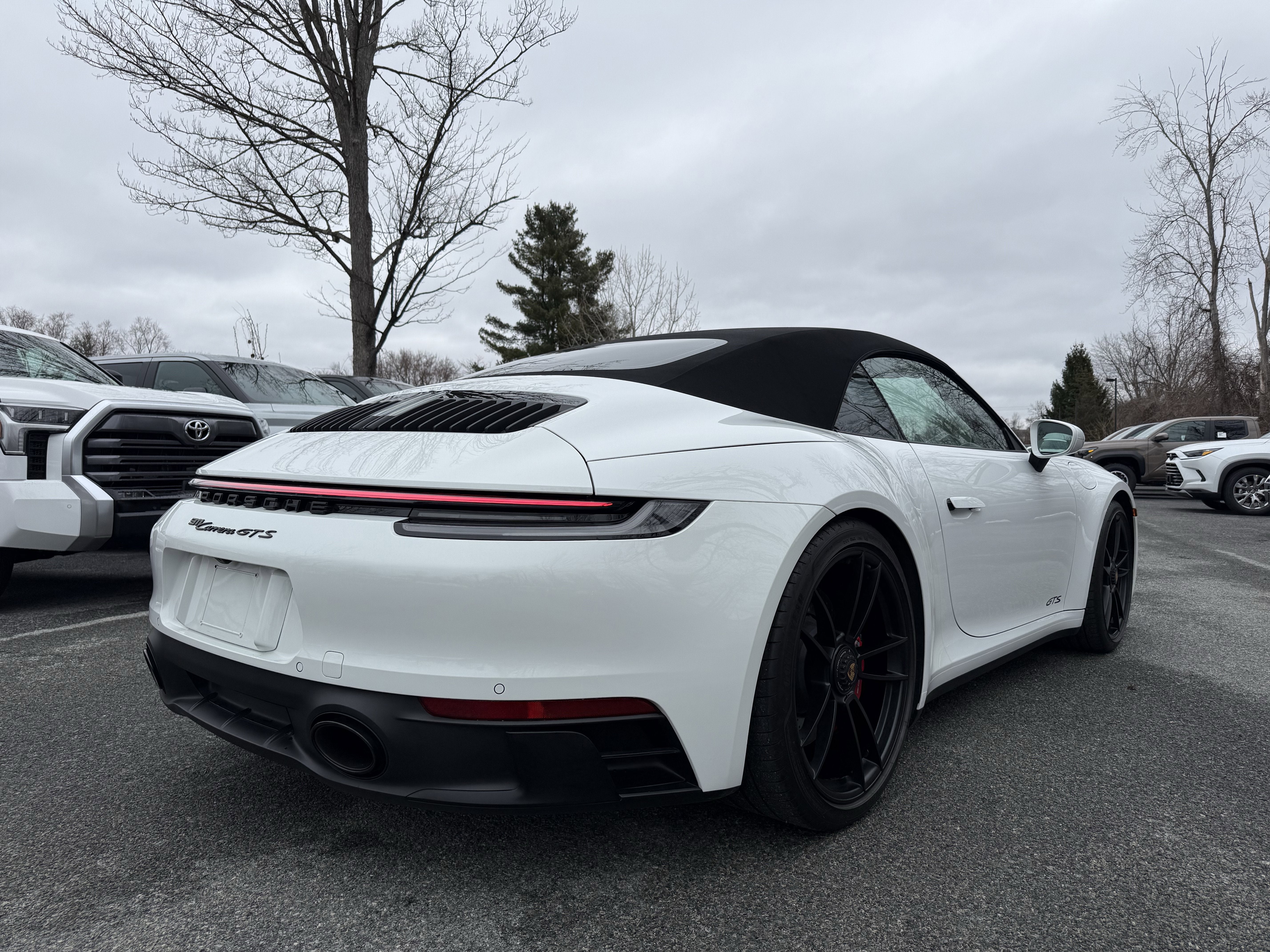 2023 Porsche 911 Carrera GTS