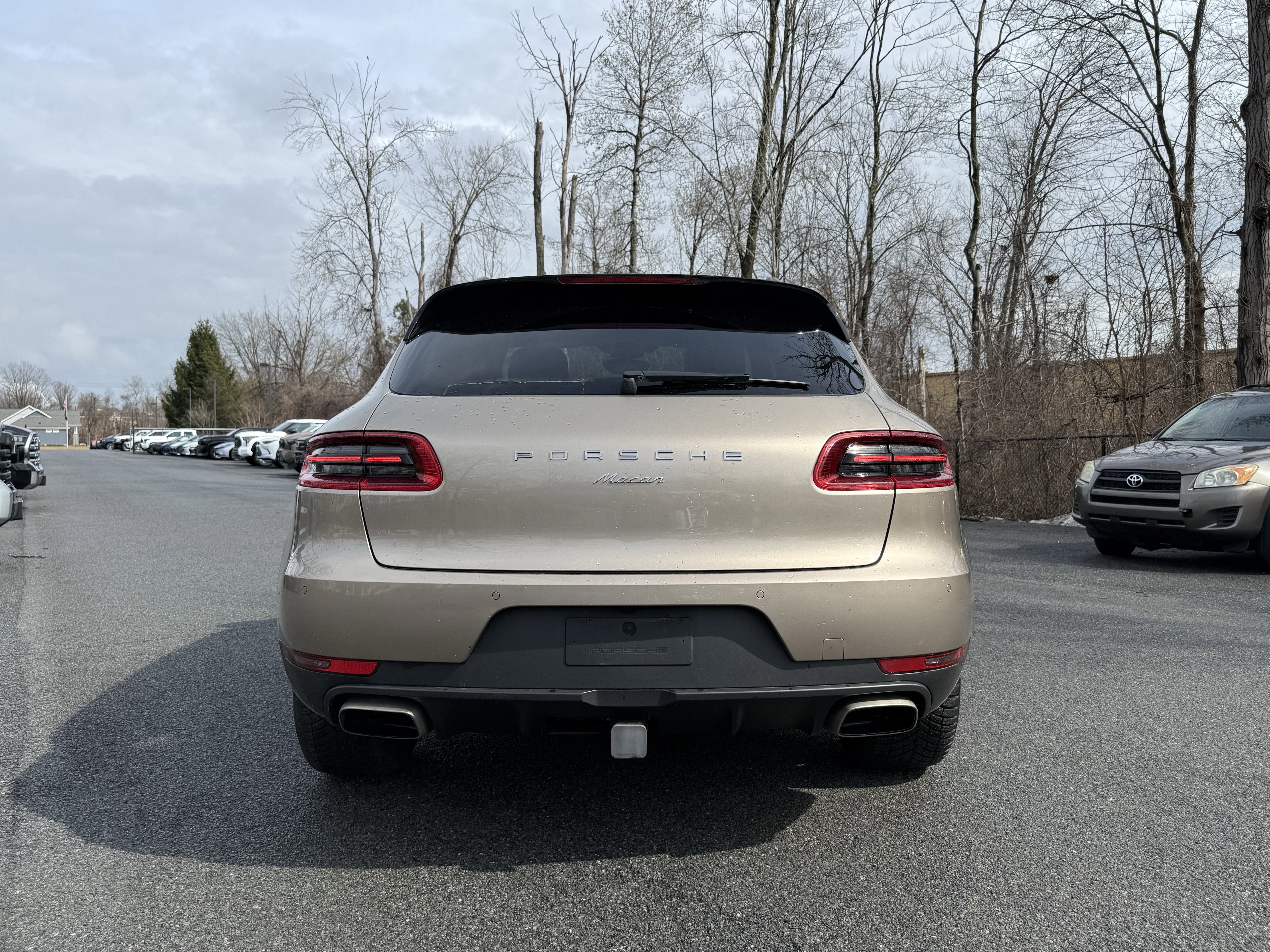 2017 Porsche Macan Base
