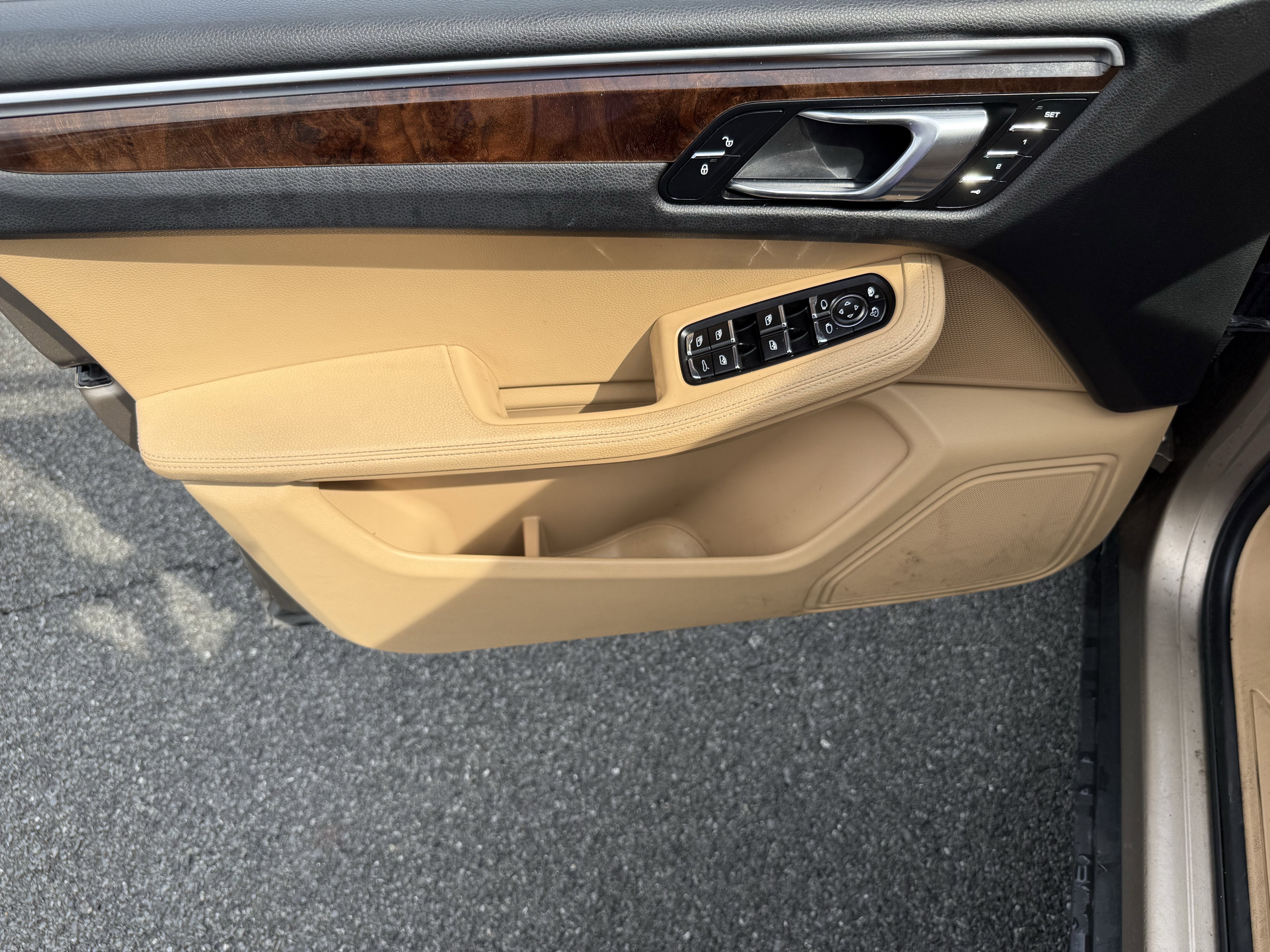 2017 Porsche Macan Base