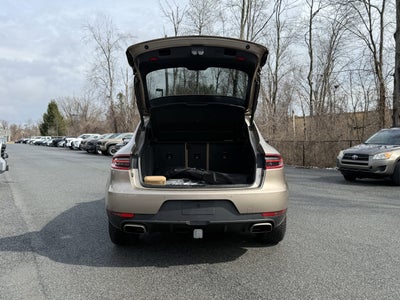 2017 Porsche Macan Base