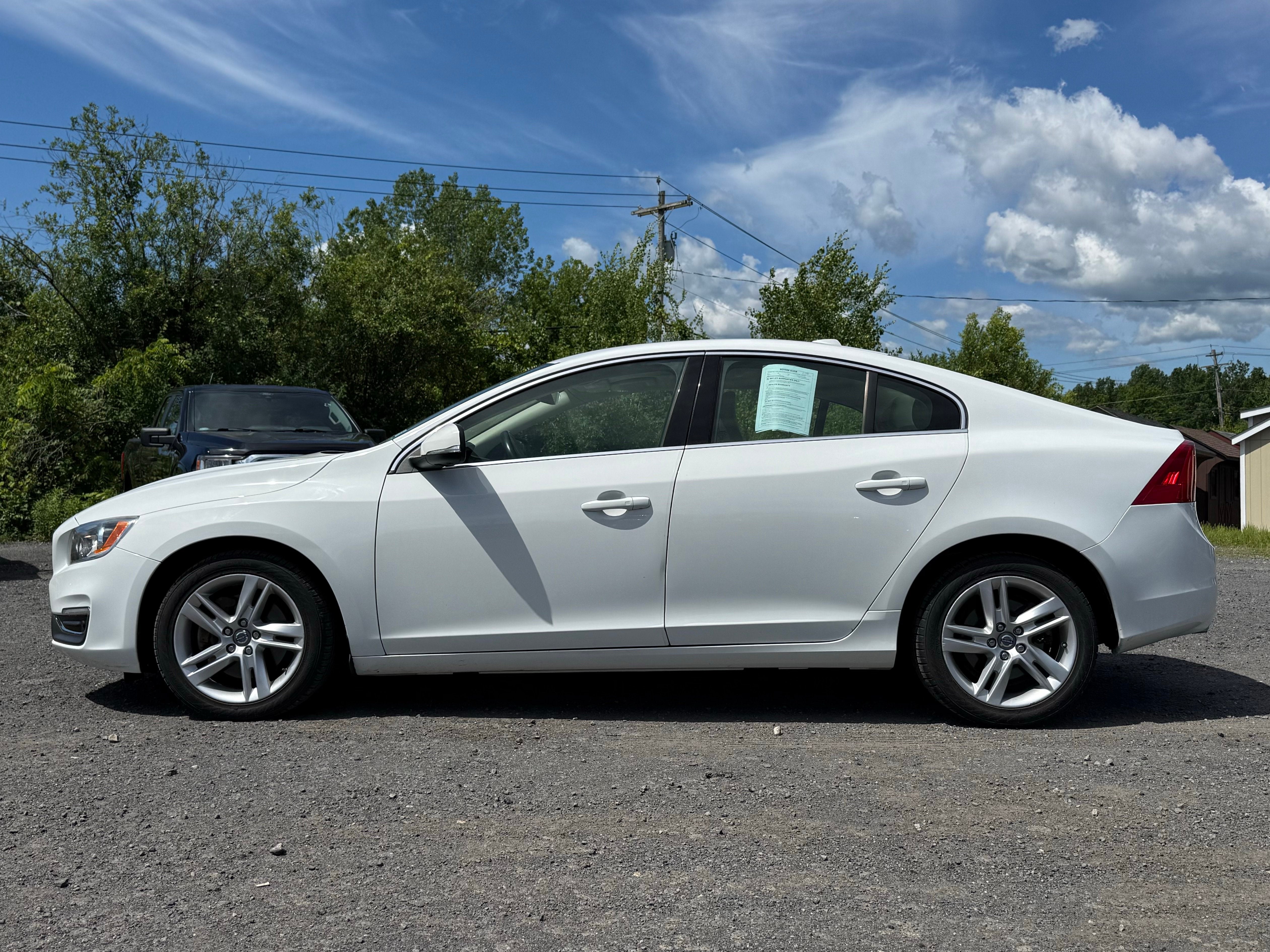 Used 2015 Volvo S60 T5 Premier with VIN YV1612TK1F1335345 for sale in Glens Falls, NY