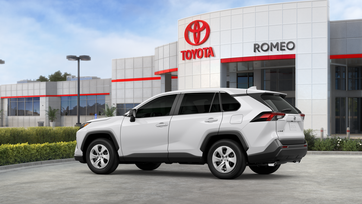 2025 Toyota RAV4 LE