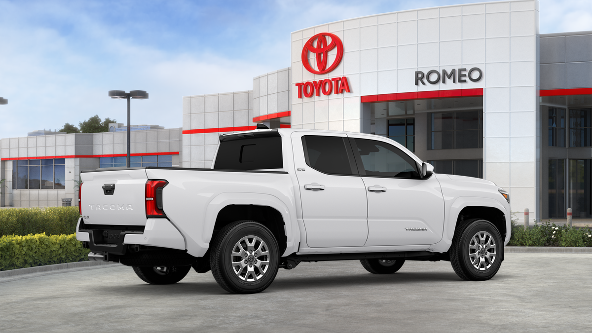2025 Toyota Tacoma SR5