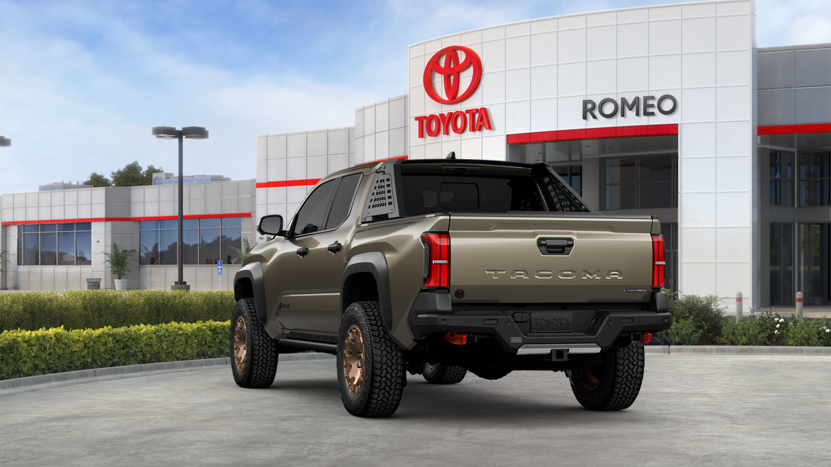 2026 Toyota Tacoma i-FORCE MAX Tacoma Trailhunter