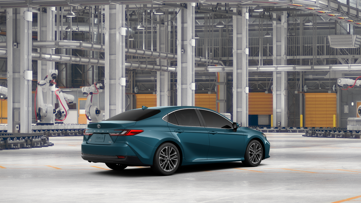 2027 Toyota Camry XLE AWD
