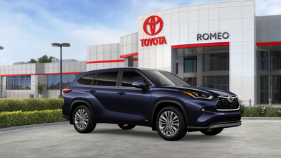 2026 Toyota Highlander Hybrid Platinum