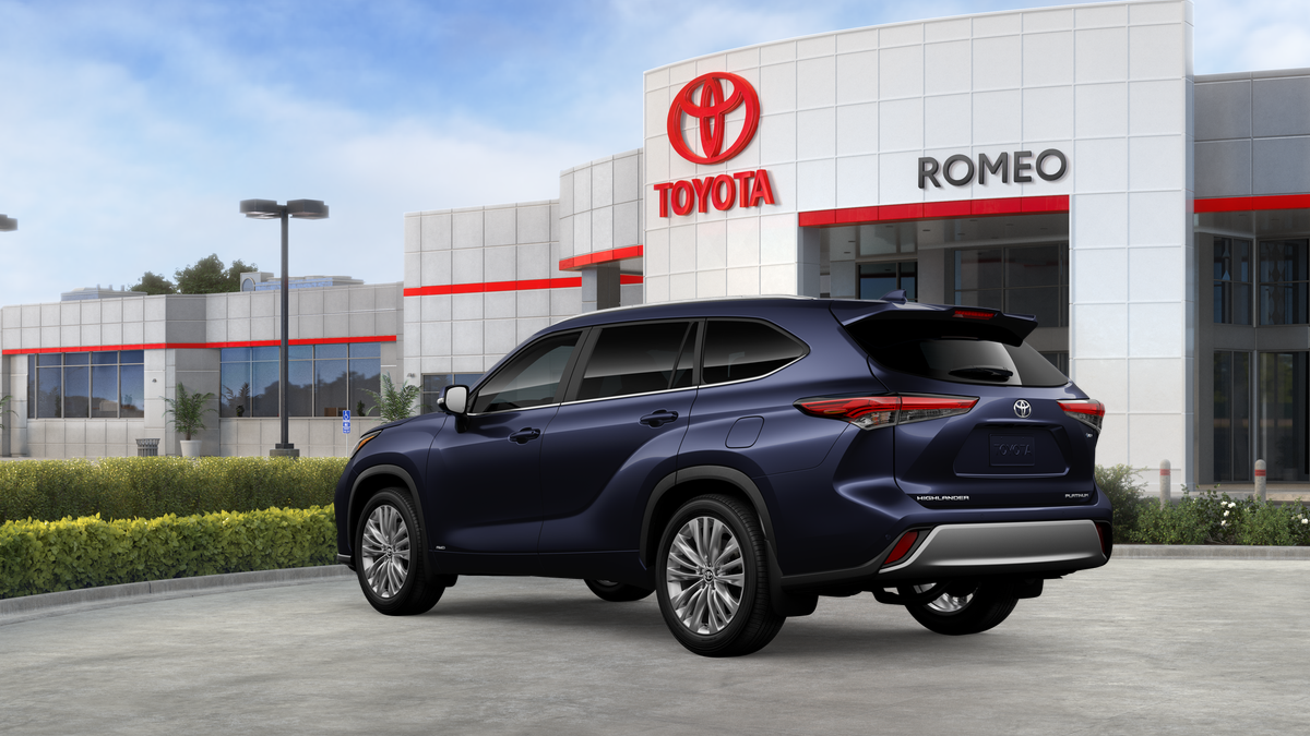 2026 Toyota Highlander Hybrid Platinum