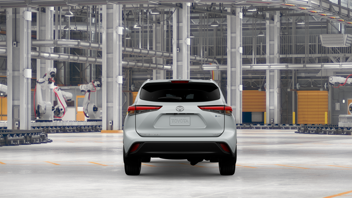 2026 Toyota Highlander Hybrid XLE