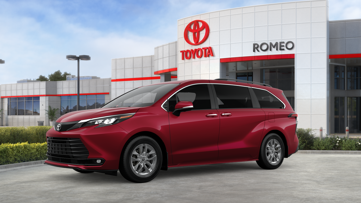 2026 Toyota Sienna XLE