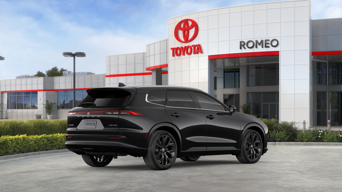 2026 Toyota Toyota Crown Signia Limited