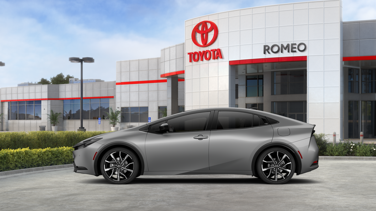 2026 Toyota Prius Plug-in Hybrid XSE