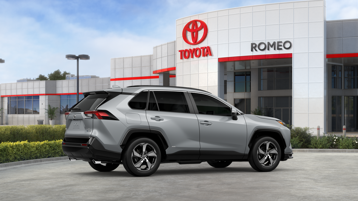 2025 Toyota RAV4 Plug-in Hybrid SE