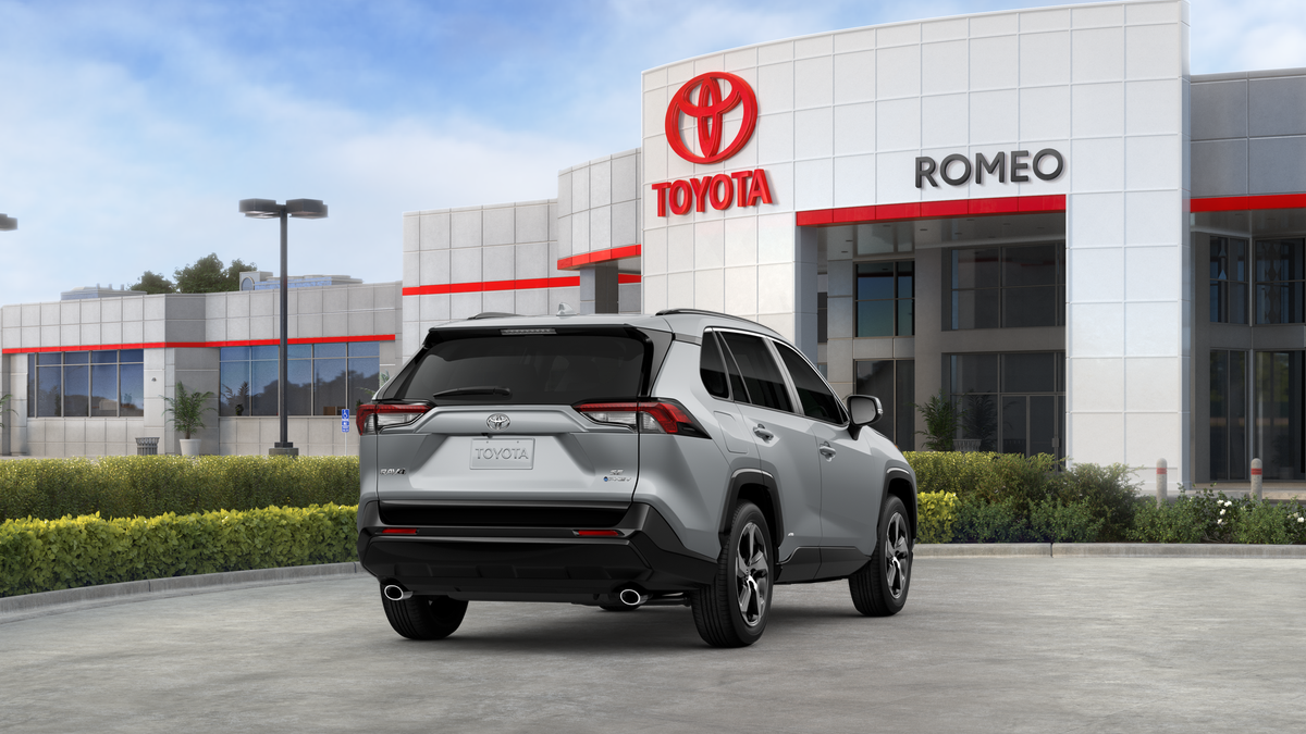 2025 Toyota RAV4 Plug-in Hybrid SE