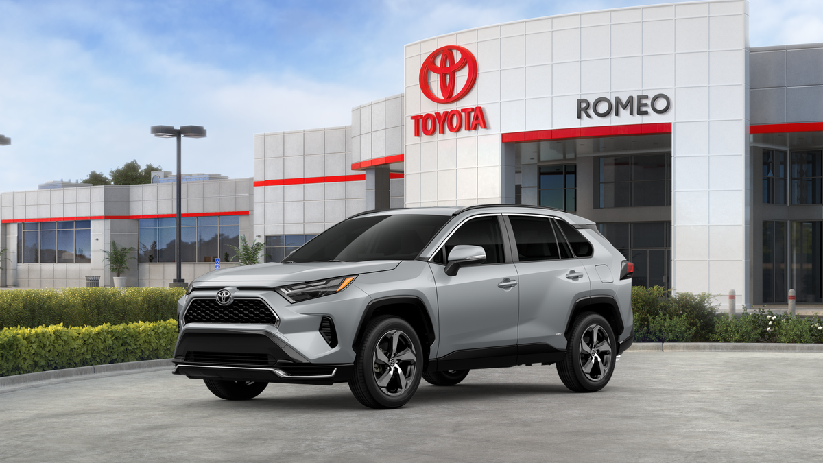 2025 Toyota RAV4 Plug-in Hybrid SE